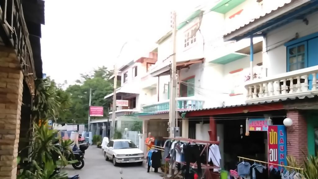 Devika Fe Hotel Jomtien Exterior foto